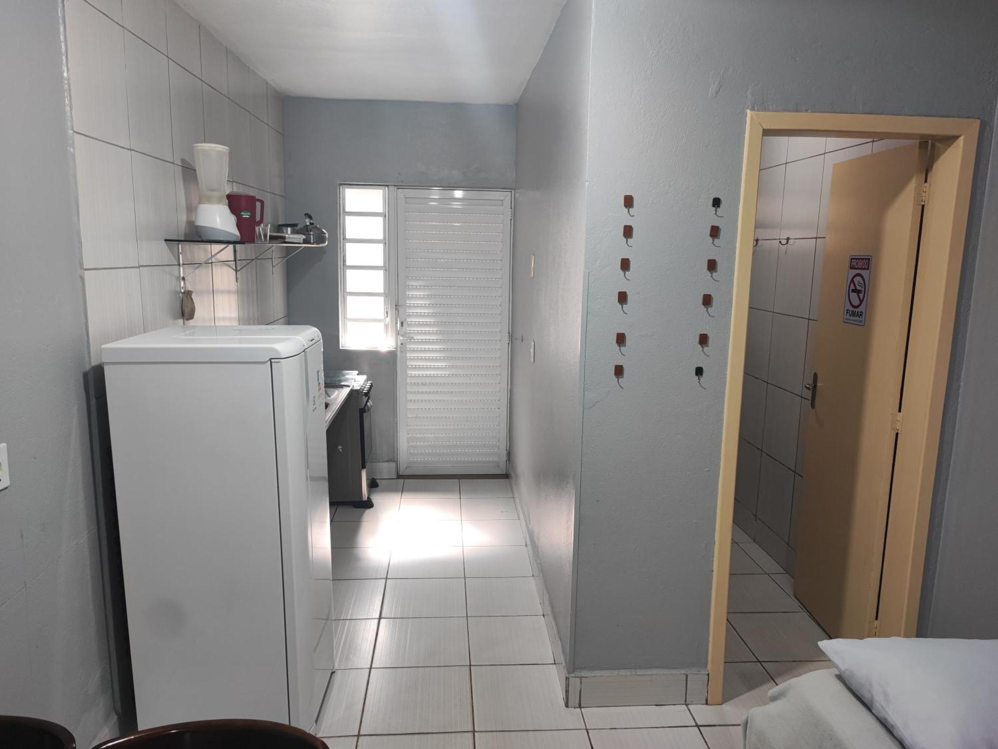 Estudios Individual Na Meia Praia Ar, Wifi, Vaga, Cozinha, Tv Smart - 6 X No Cartao Sem Juros Itapema Exterior photo